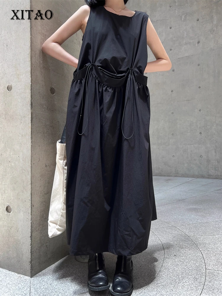 

XITAO/платье без рукавов с круглым вырезом и завязками; Однотонное простое плиссированное платье; Новинка 2023 года; Летнее женское платье трапециевидной формы; DMJ2079