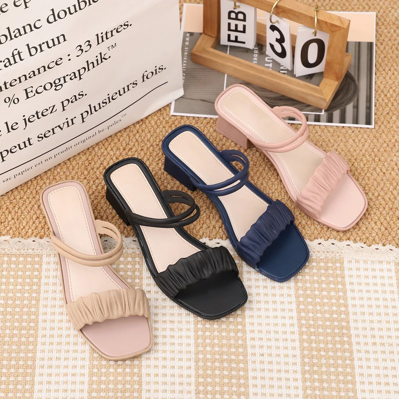 

2021 Women Pleated Slippers Summer Female Elegant Square Heels Casual Slides Ladies Fashion Sexy Square Toe Shoes Woman Footwear