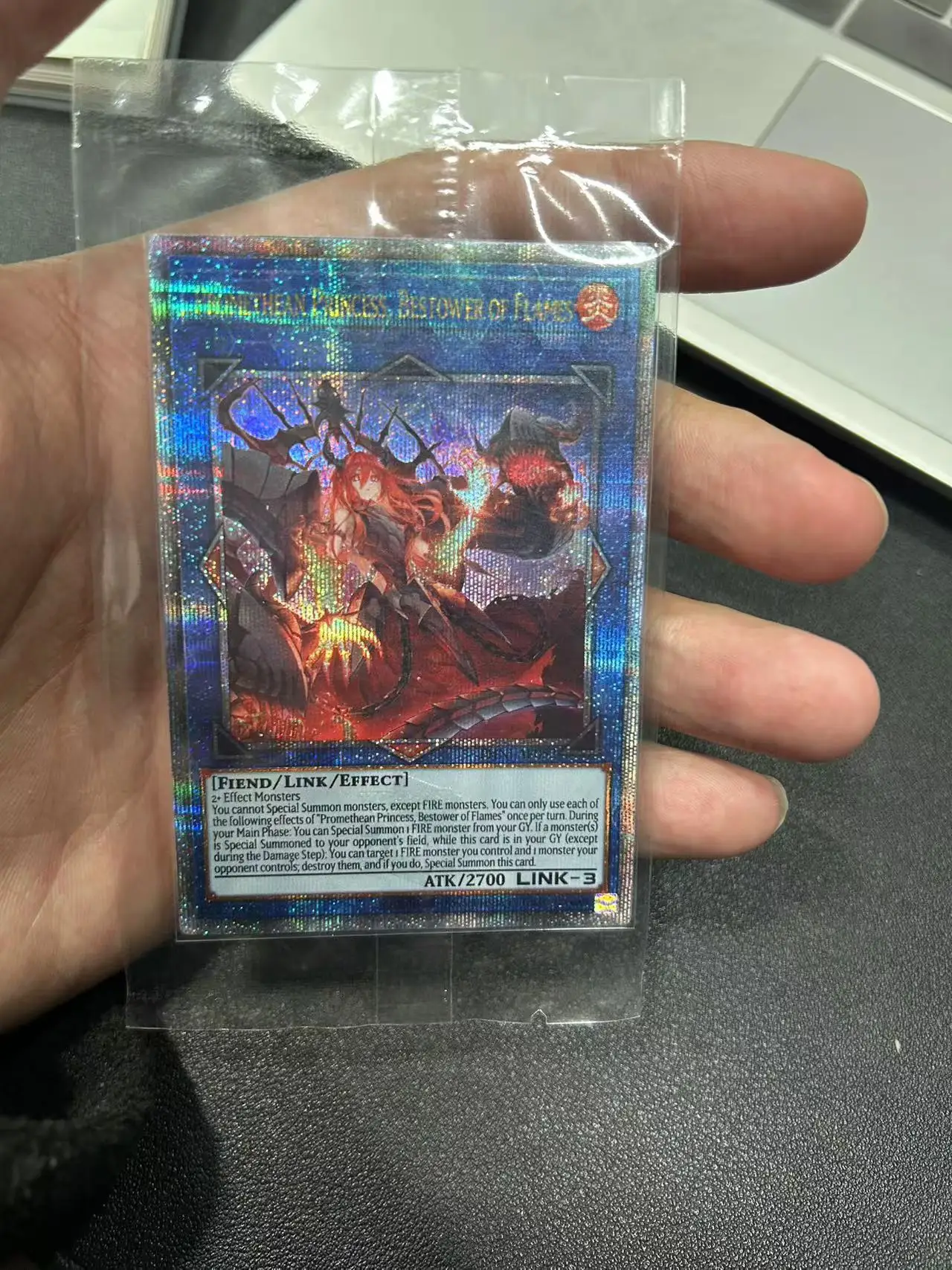 Yu Gi Oh Quasi-ChromeSphere E/QCSER TCG Прометейская принцесса Bestower of Flames (PHNI-AE052) Карта по