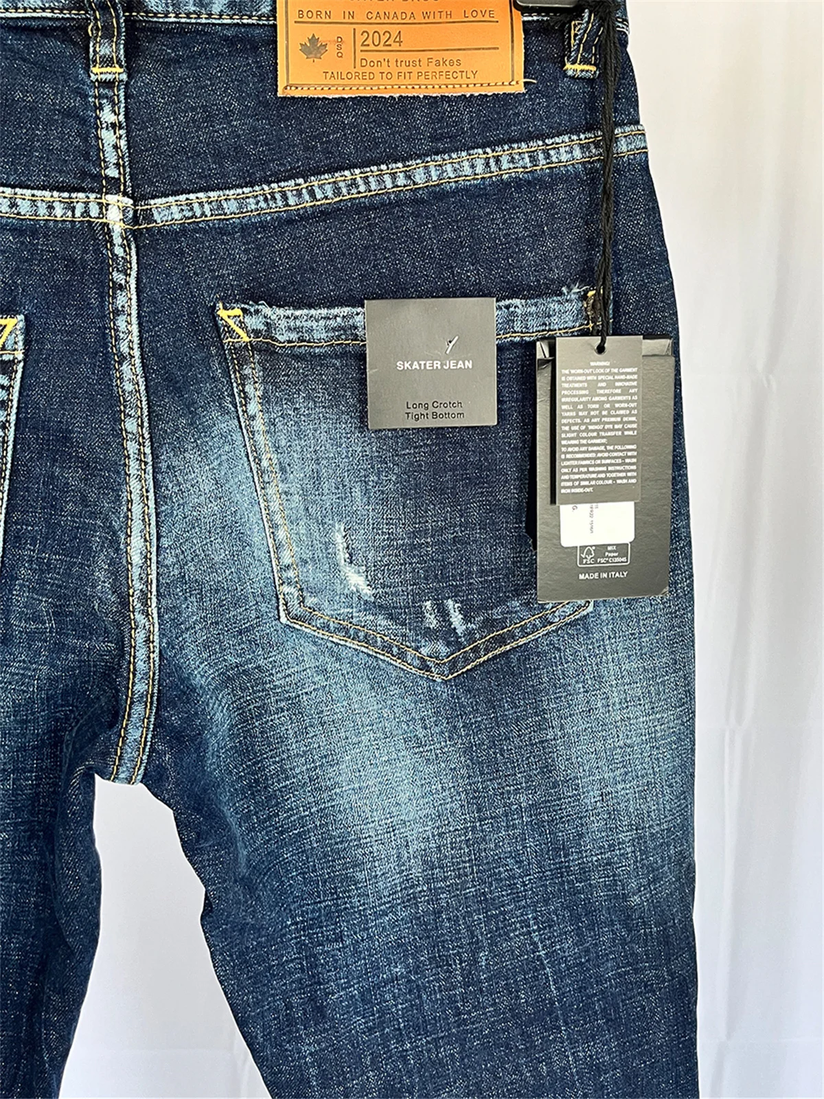 2024 весна и лето новые джинсы D2 модные мужские потертые шлифовальные отверстия