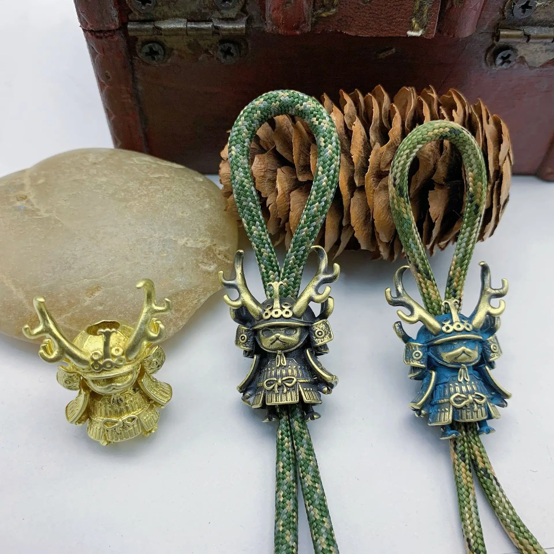 XM-funny EDC Tools Accessories Knife Pendant Samurai Umbrella Cord Pendant Sea DIY Umbrella Cord Accessories Pendant