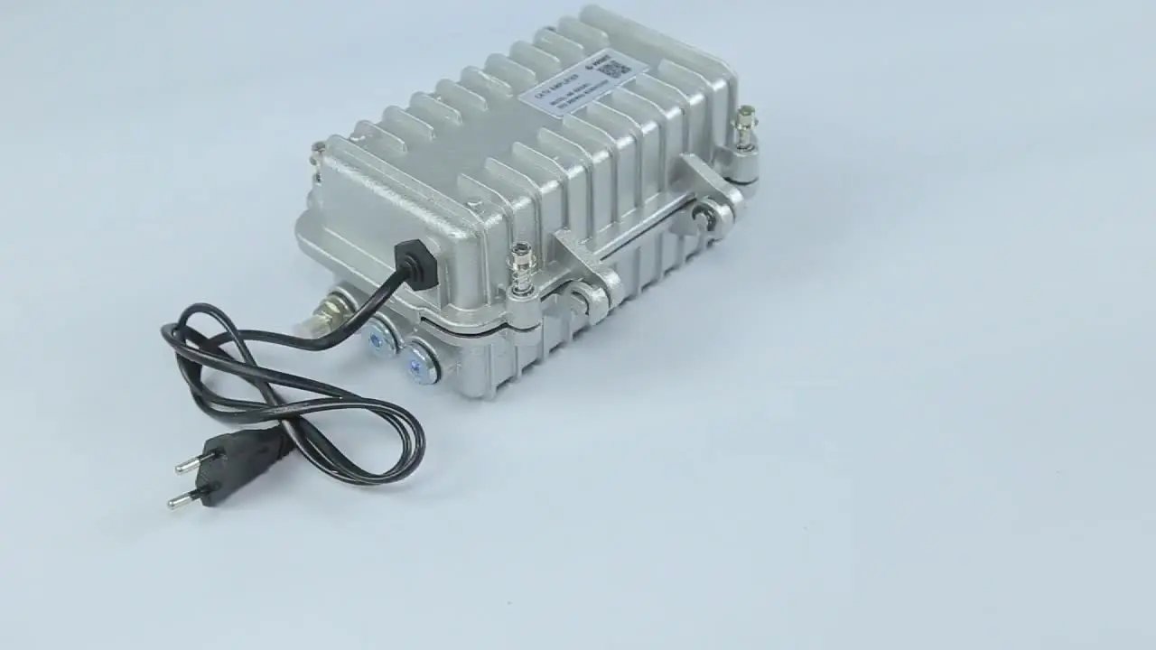 

AGC RF Amplifier Cable TV Signal Booster Line Amplifier