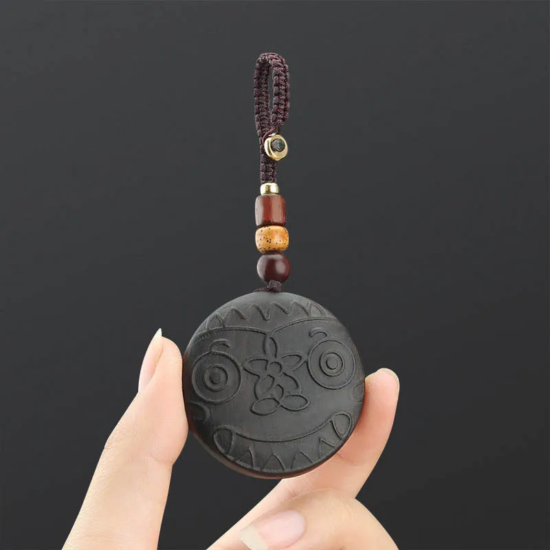 

Retro ethnic style ebony wood swallowing gold beast car key chain pendant creative safe lucky mobile phone chain pendant female