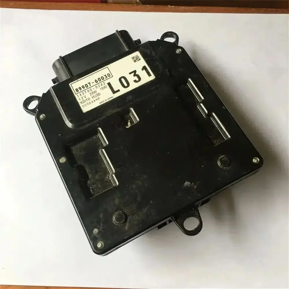 Оригинальный 89907-60030 L031 89908-60030 R031 для Land Cruiser 2017-2020 годы светодиодный блок
