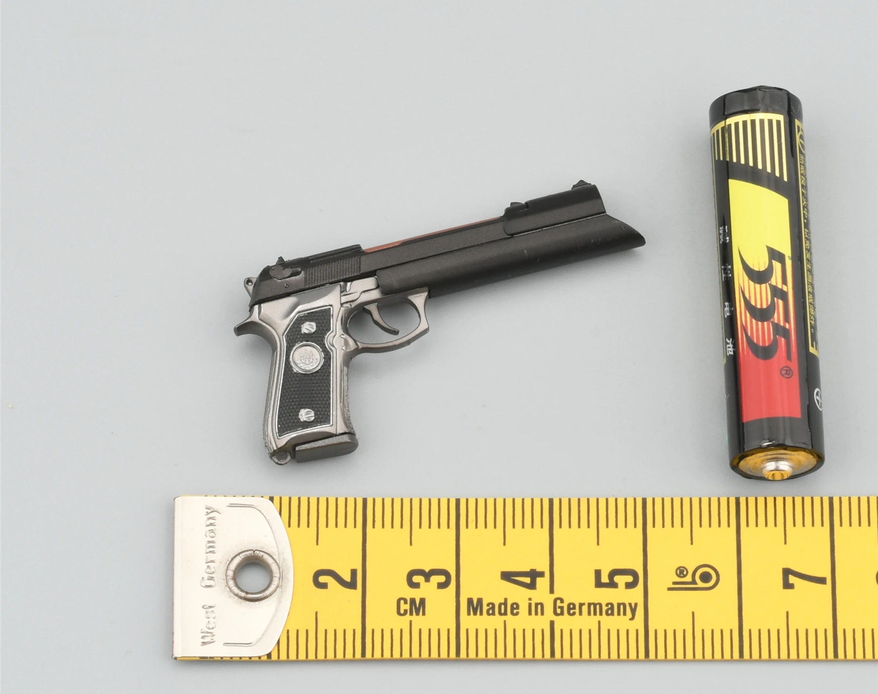 DAMTOYS масштаб 1/6 DAM GK028 M9 модель пистолета для 12 дюймов Гангстер