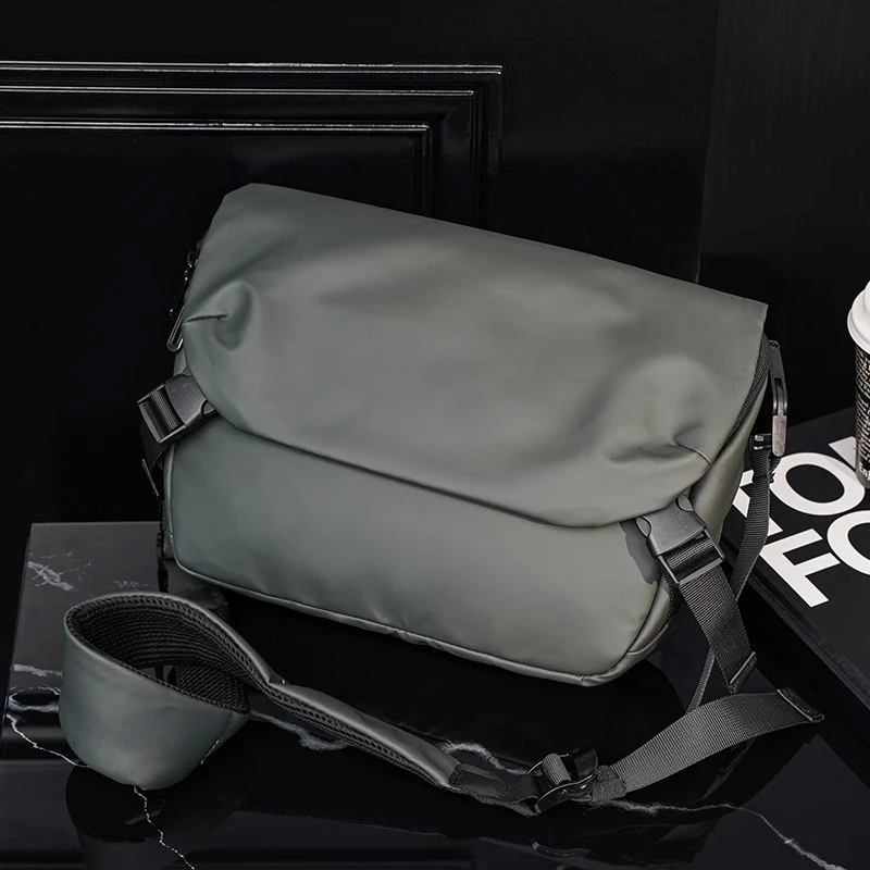 New Men's Cycling Bag Oxford Square Shoulder Bag Casual Fashion Messenger Bag Crossbody Bag Flip Satchel Commuter Bag