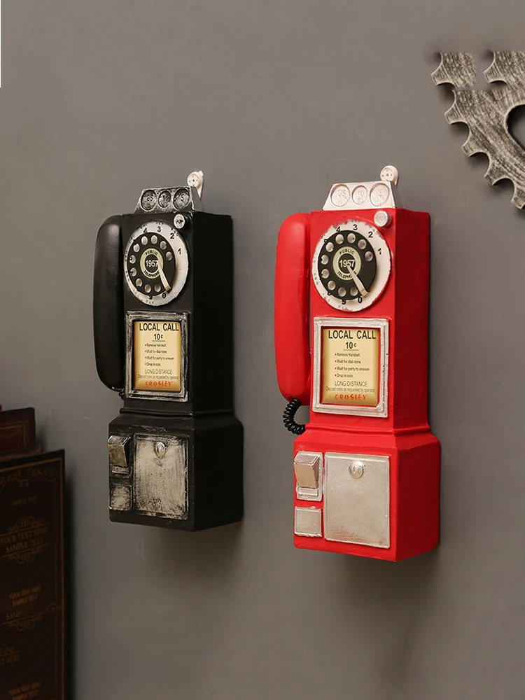 

Creativity Vintage Telephone Model Wall Hanging Ornaments Retro Furniture Phone Miniature Crafts Gift for Bar Home Decoration