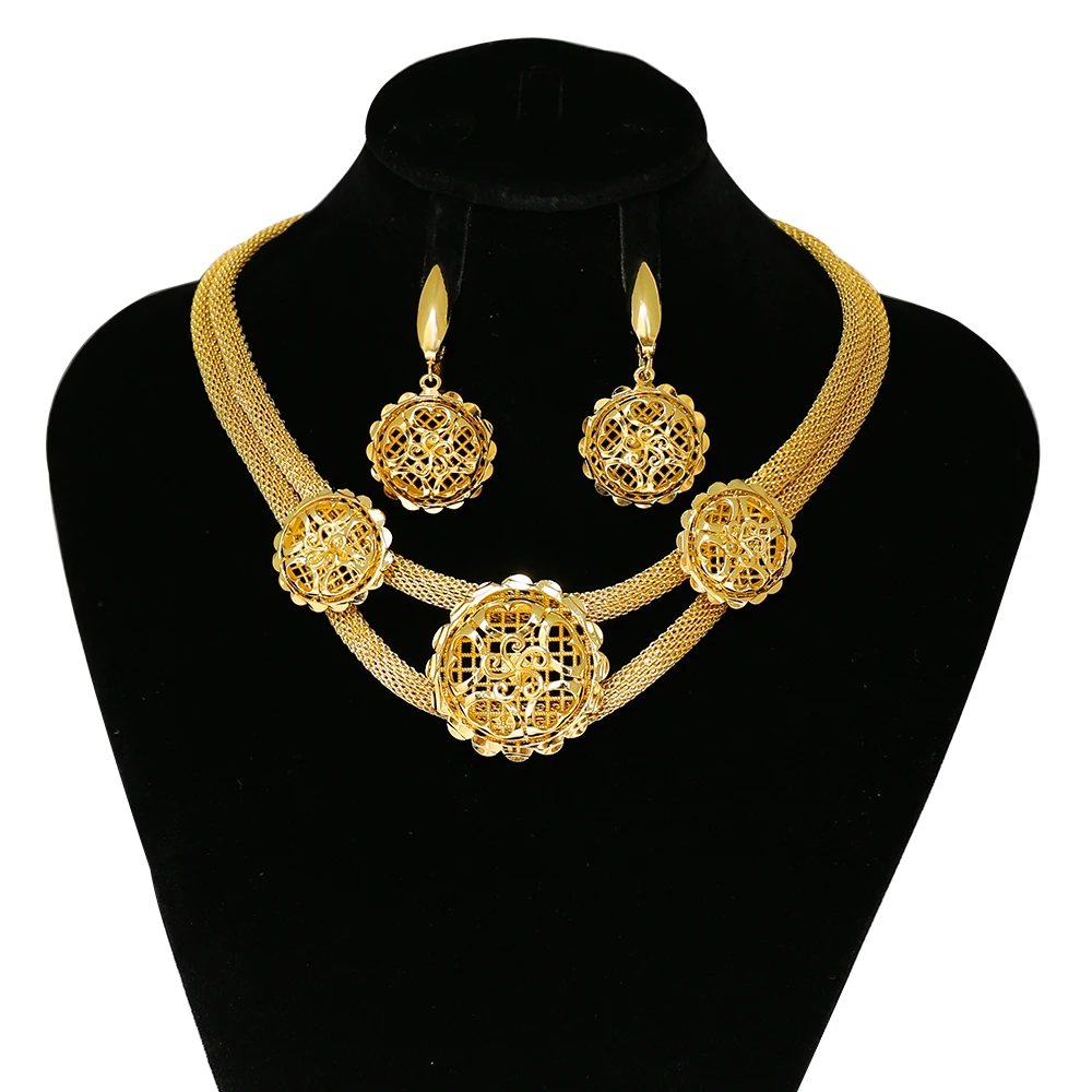

Dubai Gold Color High Quality Jewelry Women's Necklace Earrings Set Hollow Out Round Design Fashion Classic Style Wedding Gift