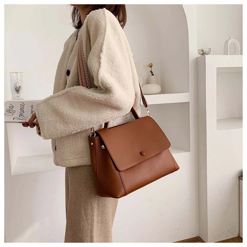 

Totes Bags Women Large Capacity Handbags Women PU Shoulder Messenger Bag Female Retro Daily Totes Lady Elegant Handbags