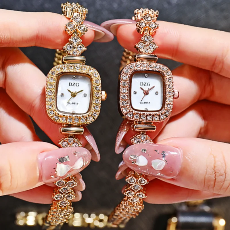 New Small Square Watch Simple Diamond-set Quartz Watch Fashion Small Temperament Ladies Watch Casual Simple Alloy Bracelet Watch