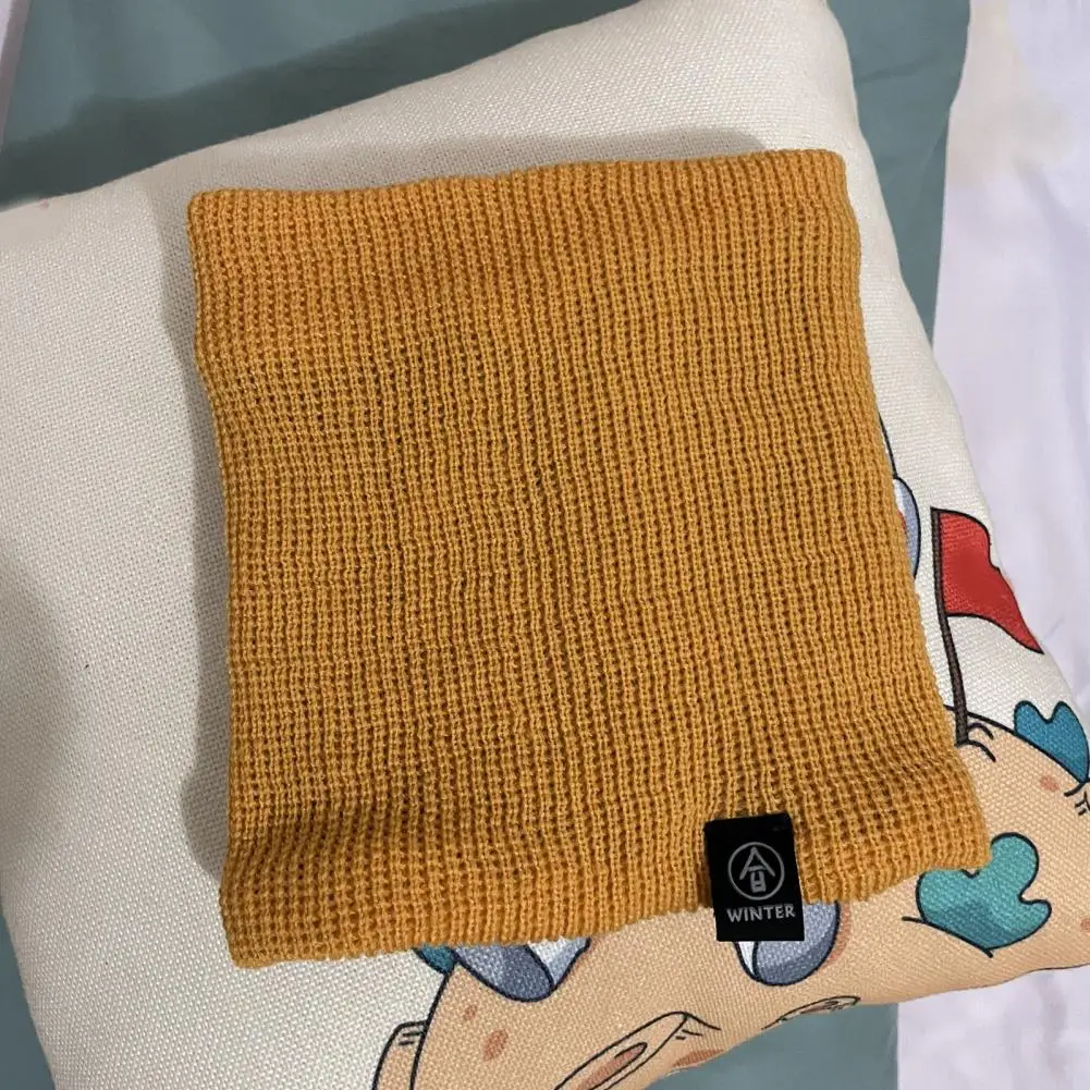 Рисунок 6 - Однотонный шарф, удобный шарф унисекс