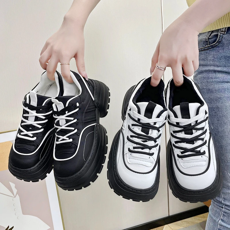 

Женские кроссовки для прогулок на массивной подошве, новая осенняя дизайнерская женская спортивная обувь на платформе, корейская модная брендовая повседневная обувь, 2023
