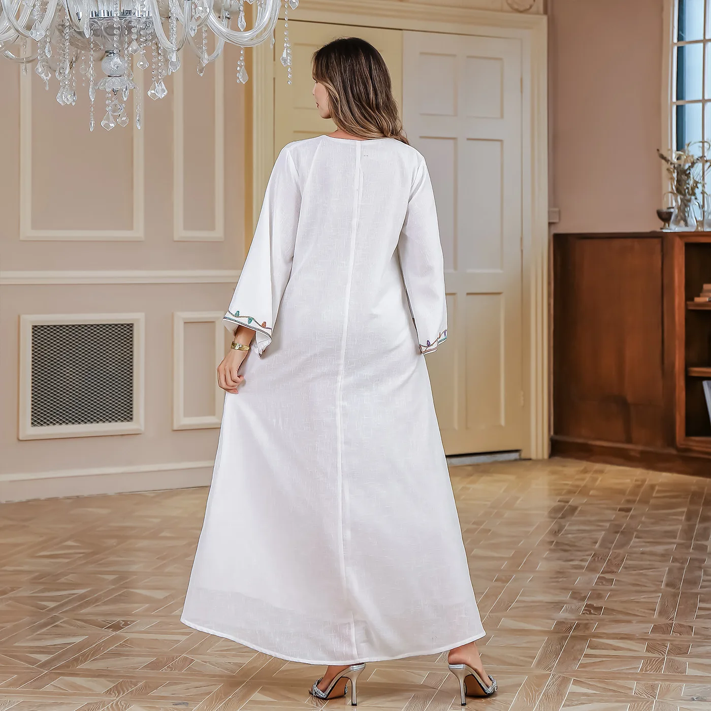 Дубай Абая платья с длинными рукавами и вышивкой для женщин элегантные
