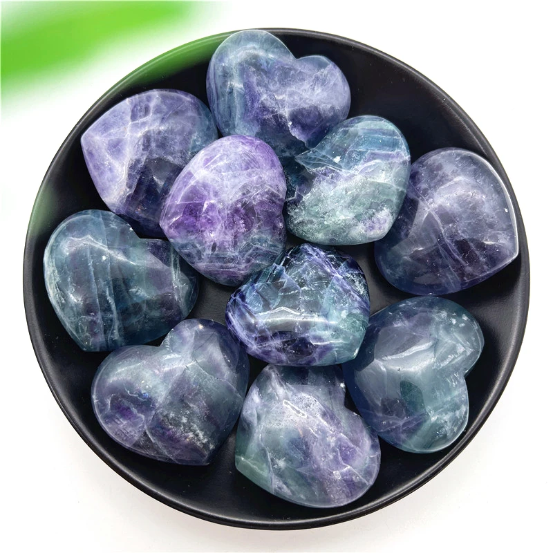 

1PC Natural Colour Fluorite Hearts Love Shaped Polished Crystal Stone Healing Stone Gemstone for Home Decore Gifts