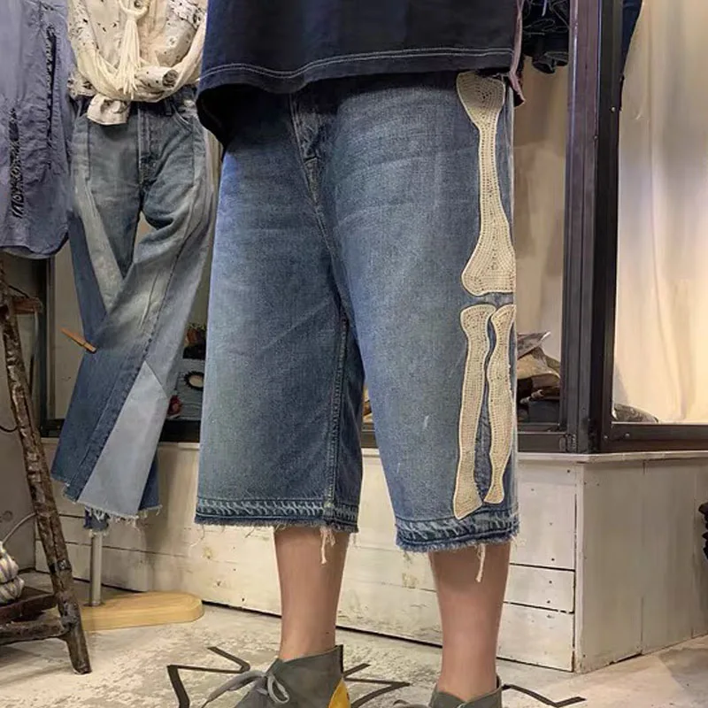 

Japan KAPITAL Hirata and Hiroshi Loose Casual Pants Embroidered Bone Wash Water Distressed Raw Hem Denim Shorts for Men