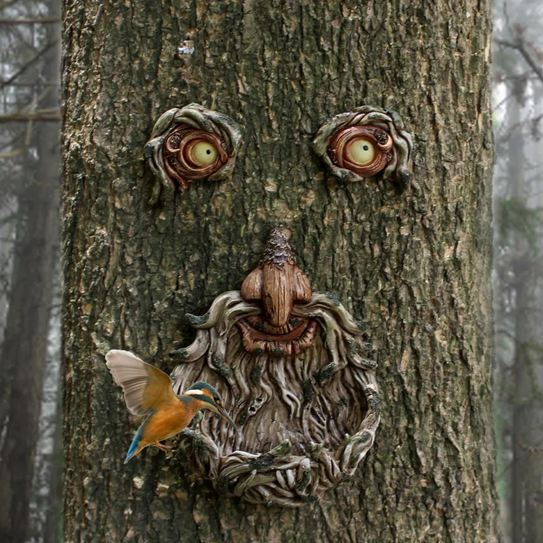 

Garden Pendant Ornaments Luminous Tree Face Tree Hanging Garden Tree Monster Facial Features Tree Face Bird Feeder Resin Crafts