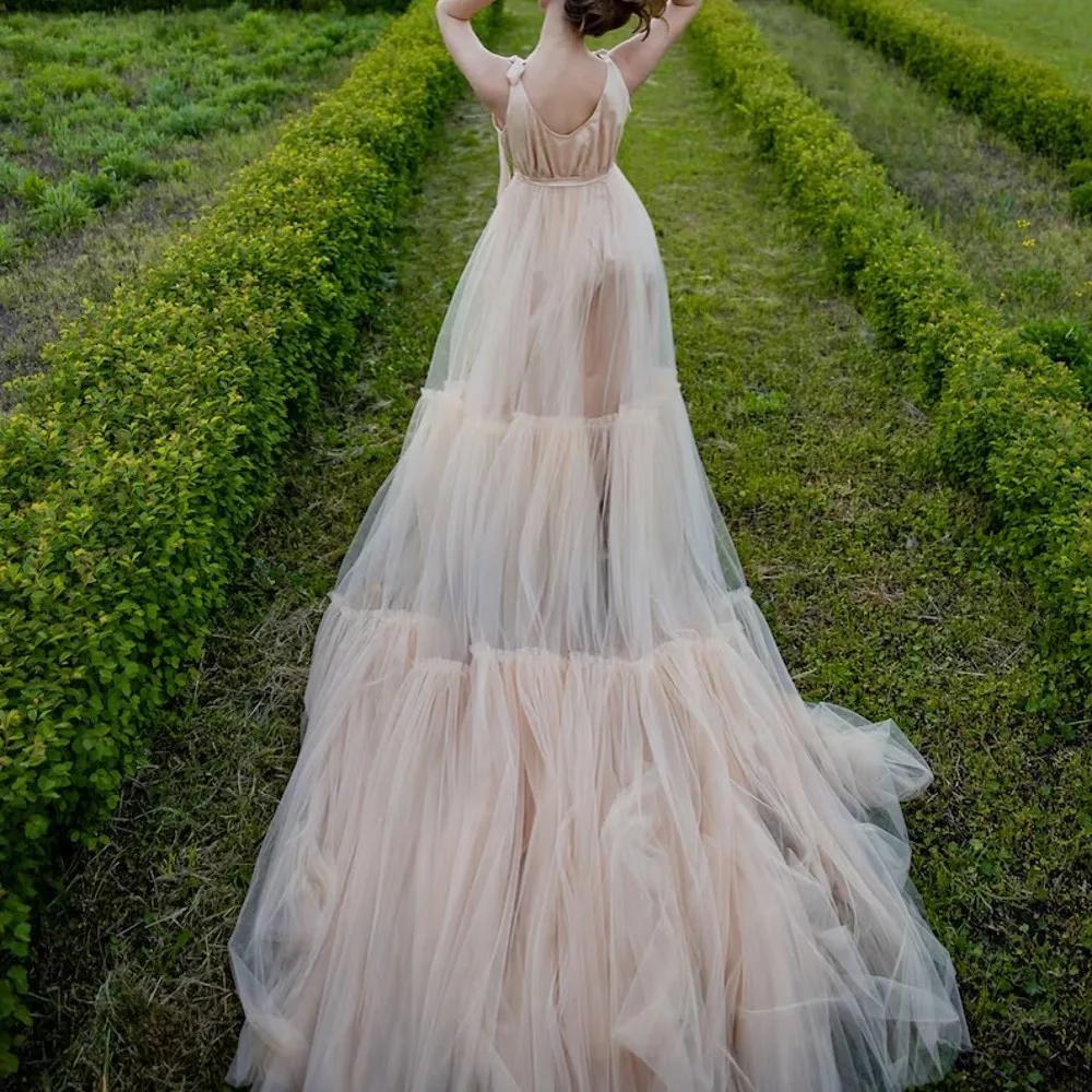 Ярко-цвета шампанского очень длинные женские юбки из тюля со шлейфом без