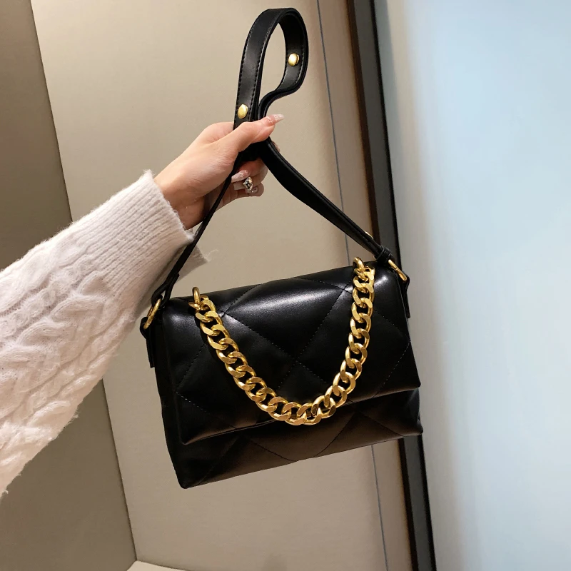 Ladies High Quality Leather Shoulder Bags For Women Long Gold Chain Shoulder Bags Purses And Handbags Luxury Designer Purses