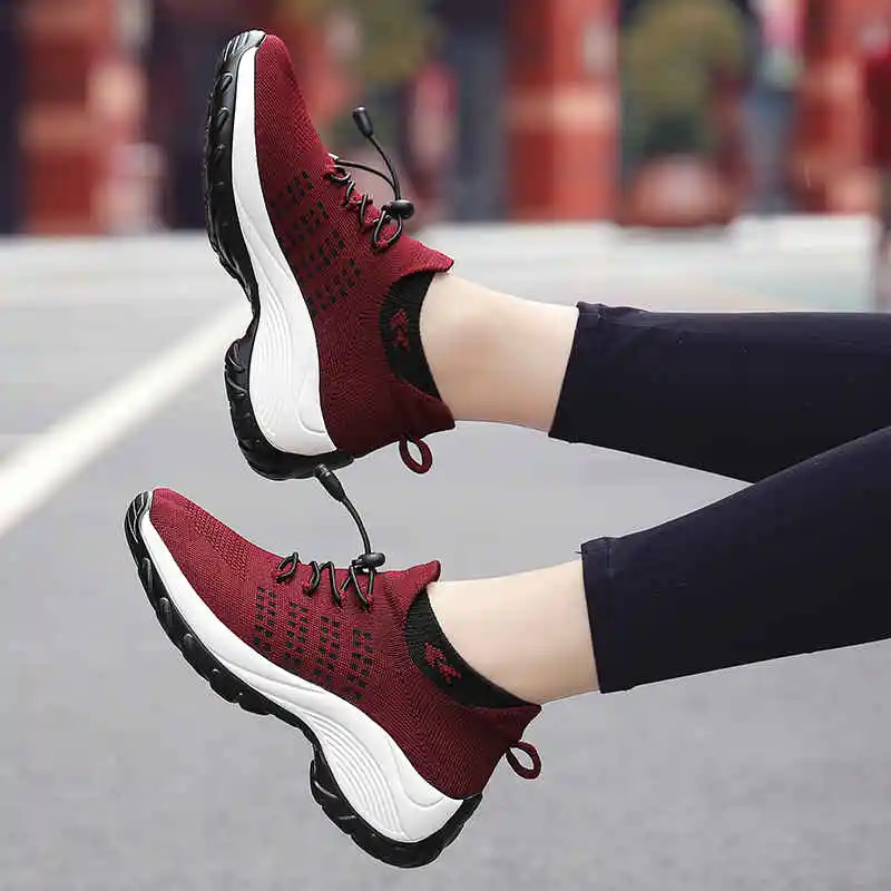 

Anti Slip Sports Shoes Massive Soles Breathable Sneakers Trainers Luxury Women's Sport Shoes Dad Womens Running Sneakers Tennis