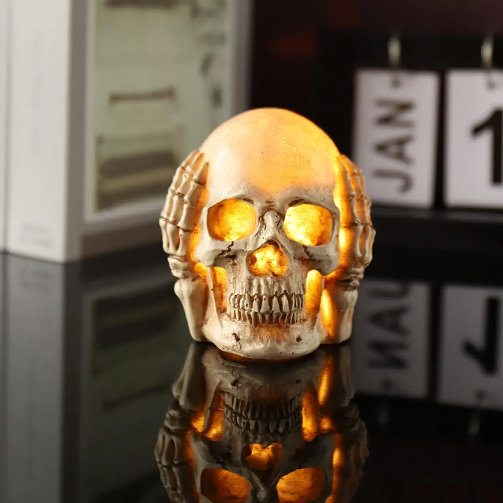 

Human Skull Head Statue LED Skeleton Lamp Ornament Halloween Party Gothic Props Resin Craft for Home Decor 2023