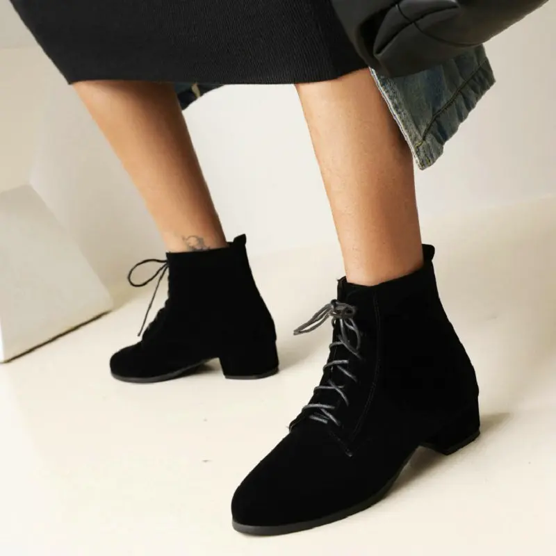 Женские повседневные ботинки QPLYXCO красные ботильоны из флока на среднем каблуке