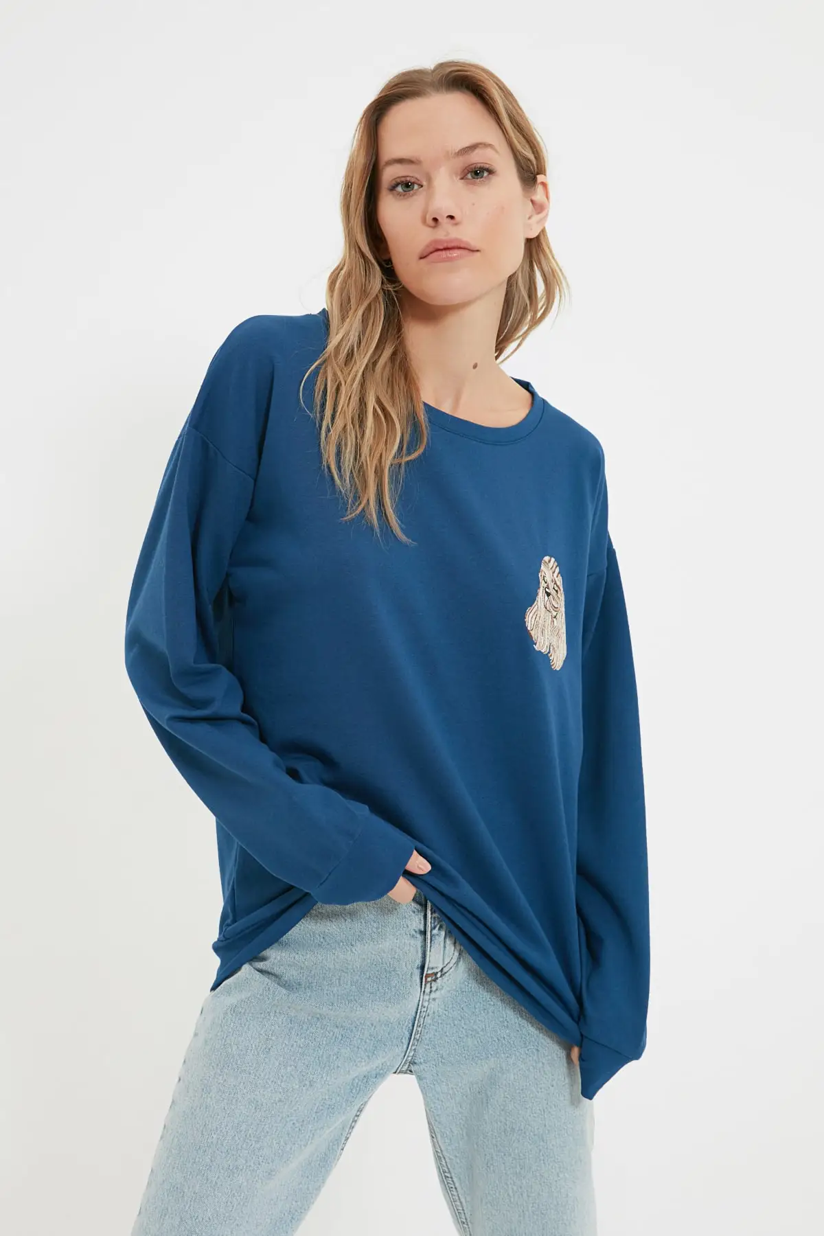 

Женский свитшот с вышивкой, темно-синий свободный узор, тонкие вязаные толстовки, модные всесезонные Новые пуловеры из флиса