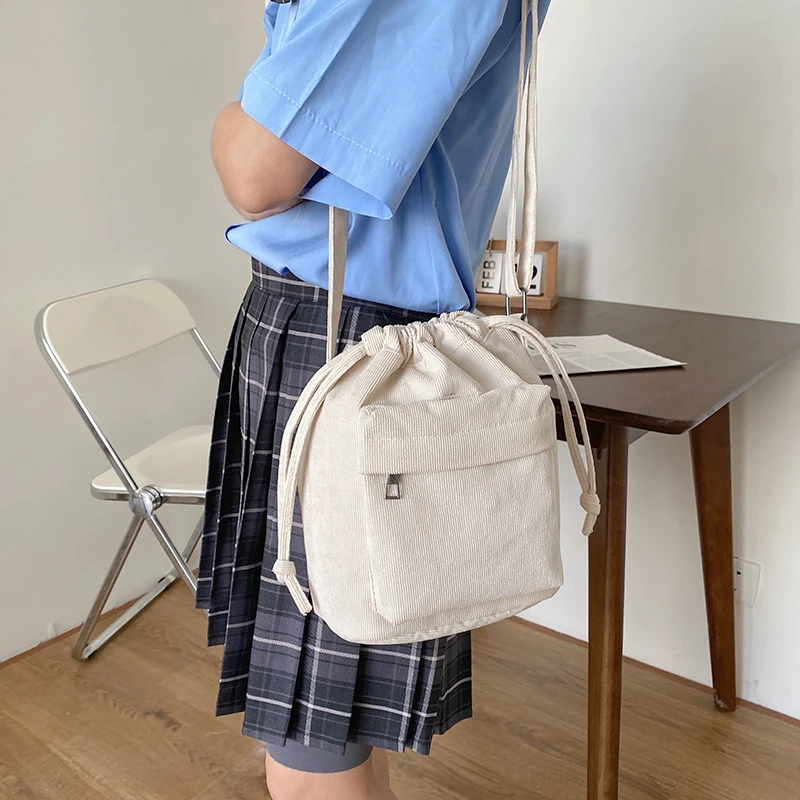 

Fashion Simple Canvas Single Shoulder Crossbody Bag Korean Ladies Bucket Bag Leisure Hundred Ladies Drawstring Small Square Bags