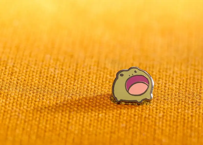

Little Cute Screamin Frog Enamel Pin Lapel Pins Badge Brooch Jewelry Accessory