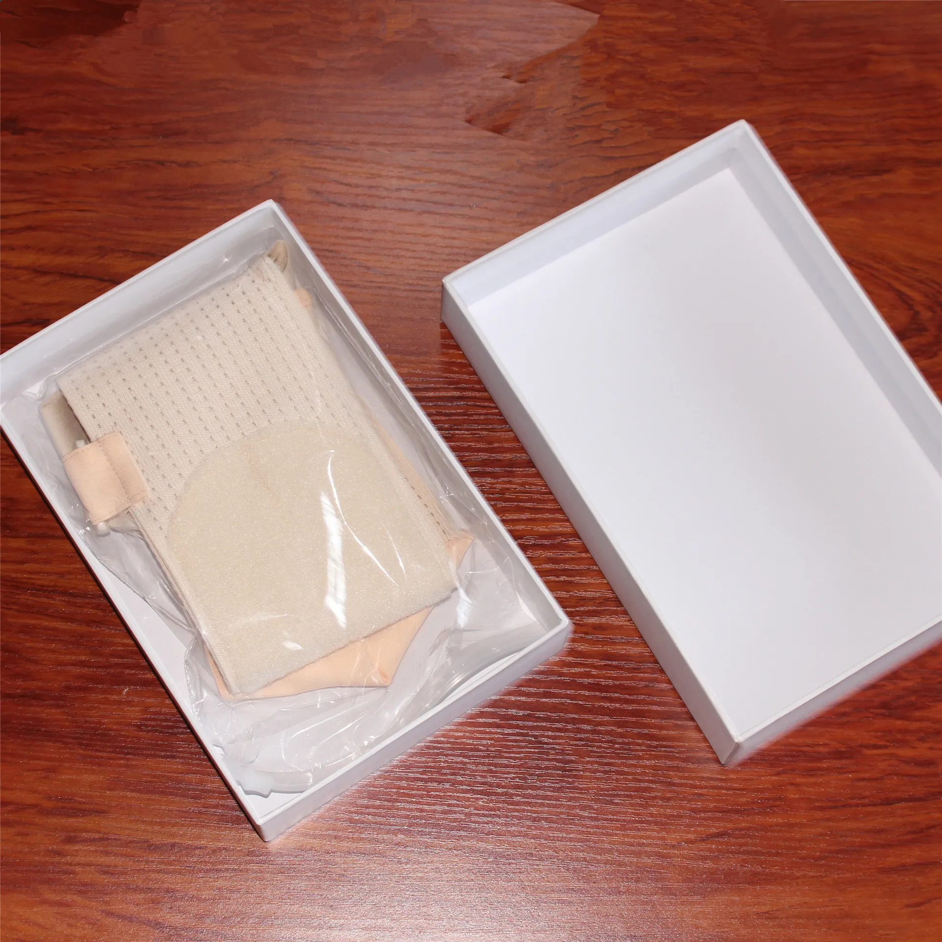 Рисунок 4 - Абдоминальный пояс с поясом для