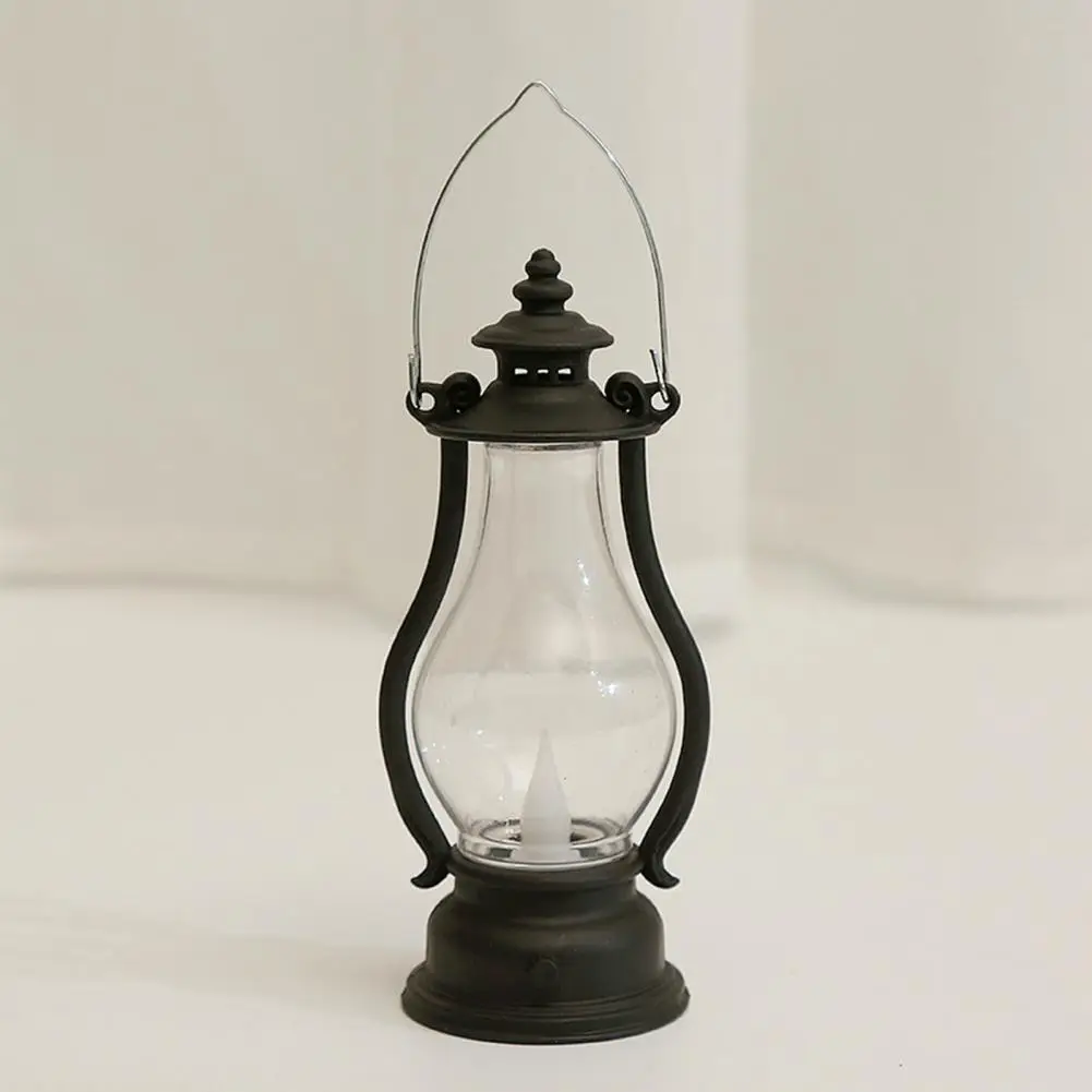 

Novel LED Candle Low Consumption with Handle Old-fashioned Desktop Lantern Lamp Power Saving LED Lantern for Party