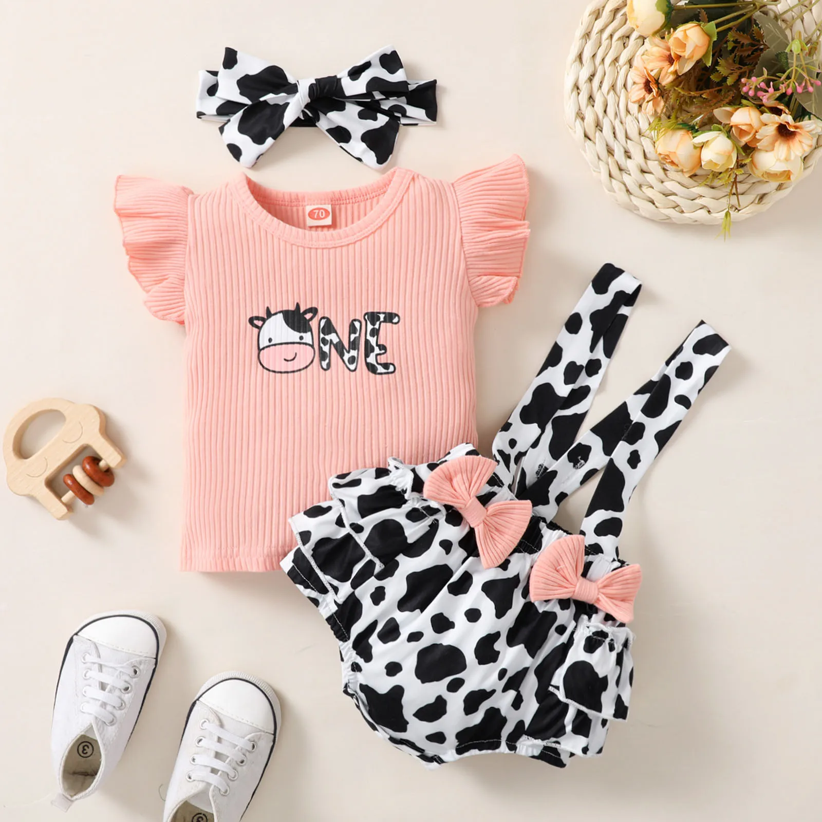 

Newborn Baby Clothes Girls 3 to 24 Months 2022 Summer Fly Sleeve Ribbed Top+Bowknot Suspenders Shorts+Headband 3PCS Outfits Sets