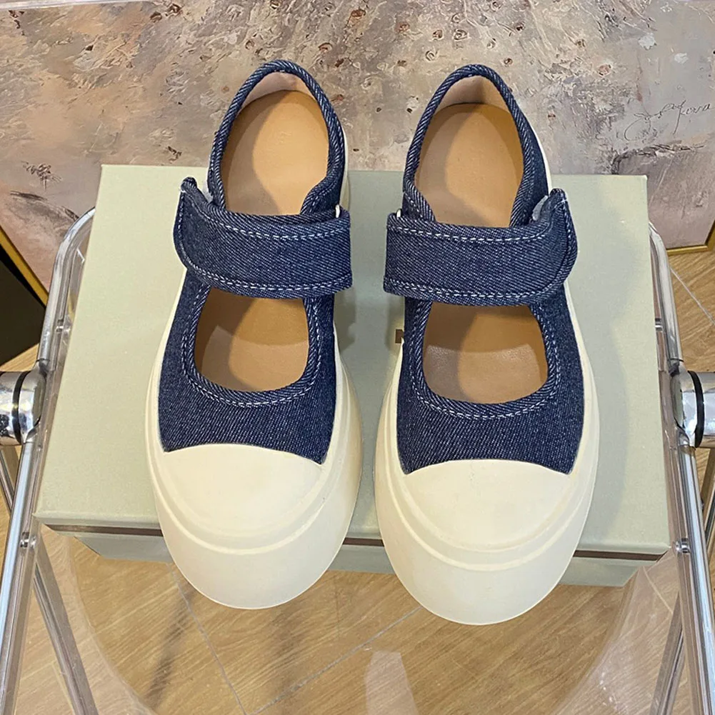 Top Quality Women Flats 2023 Spring Summer Casual Mary Jane Flats Denim Blue Comfy Walk Designer Rubber Fashion Vulcanized Shoes