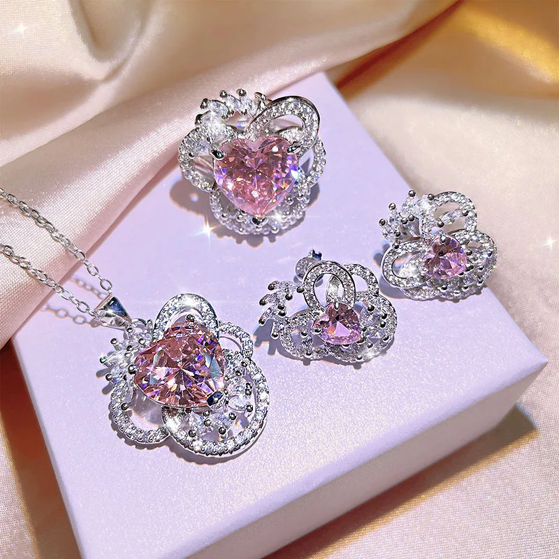 

Комплект из колье, серёг и кольца, с фианитом