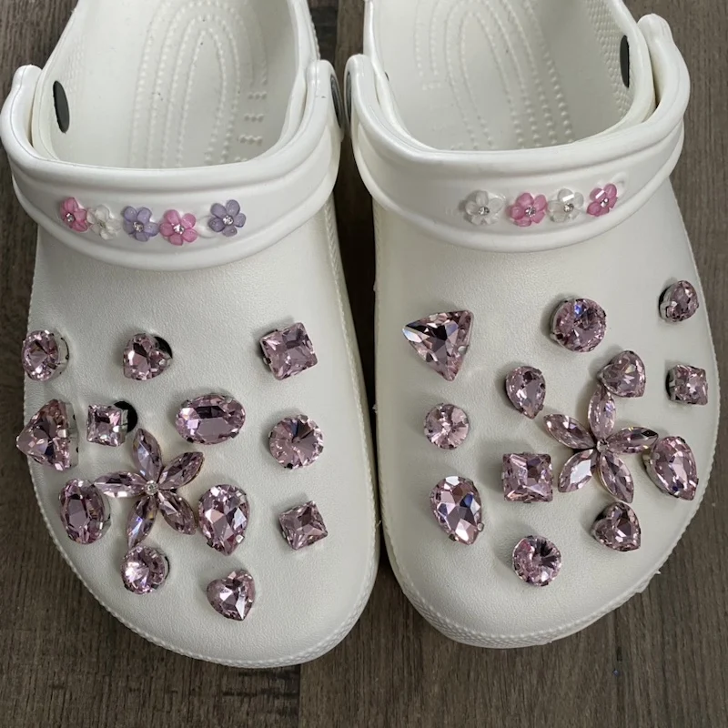 Trendy Rhinestone Croc Charms Designer Diy Quality Women Shoes Charms For Jibs Anime Chain Clogs Buckle Kids Boys Girls Gifts
