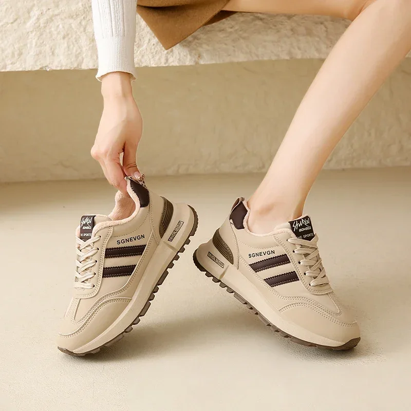 Модные женские массивные кроссовки на тонкой меховой подкладке зимняя обувь