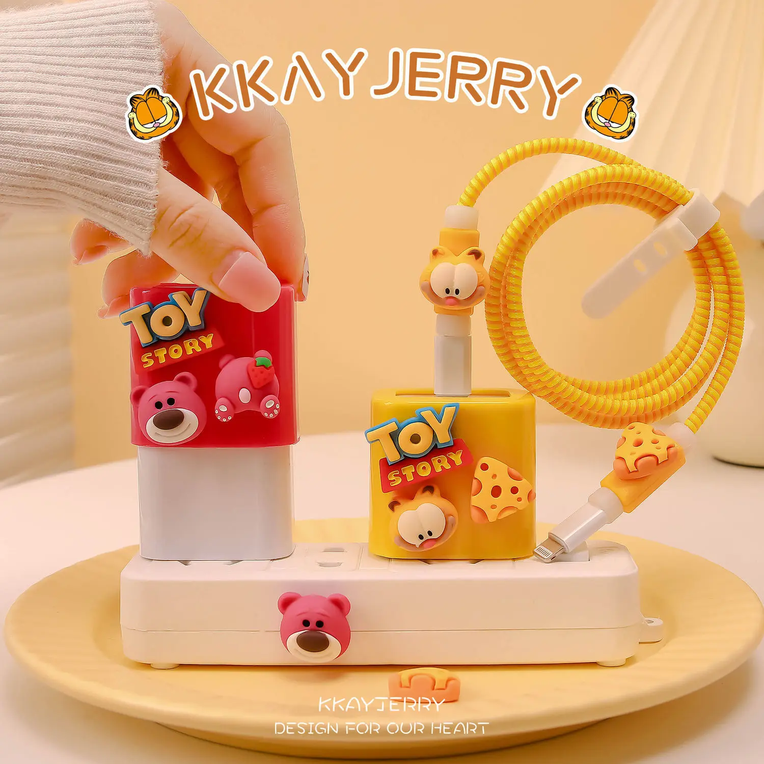 

Disney Winnie The Pooh Cartoon Cute Apple Data Cable Protective Sleeve Charger Head Winder for IPhone11 12 13promax 18~20w