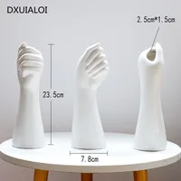 Ваза в виде руки#4