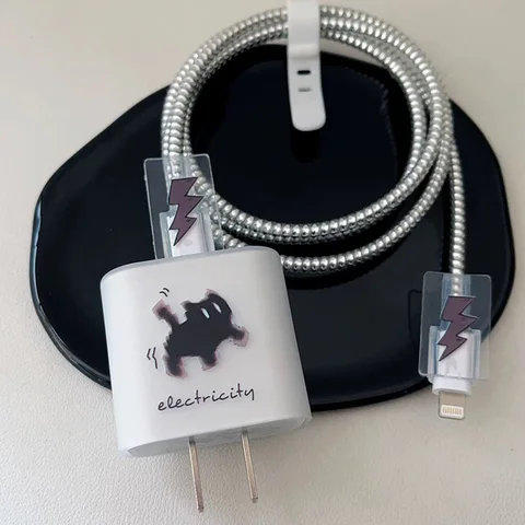 Чехол-зарядное устройство с милым котом для iPhone силиконовый