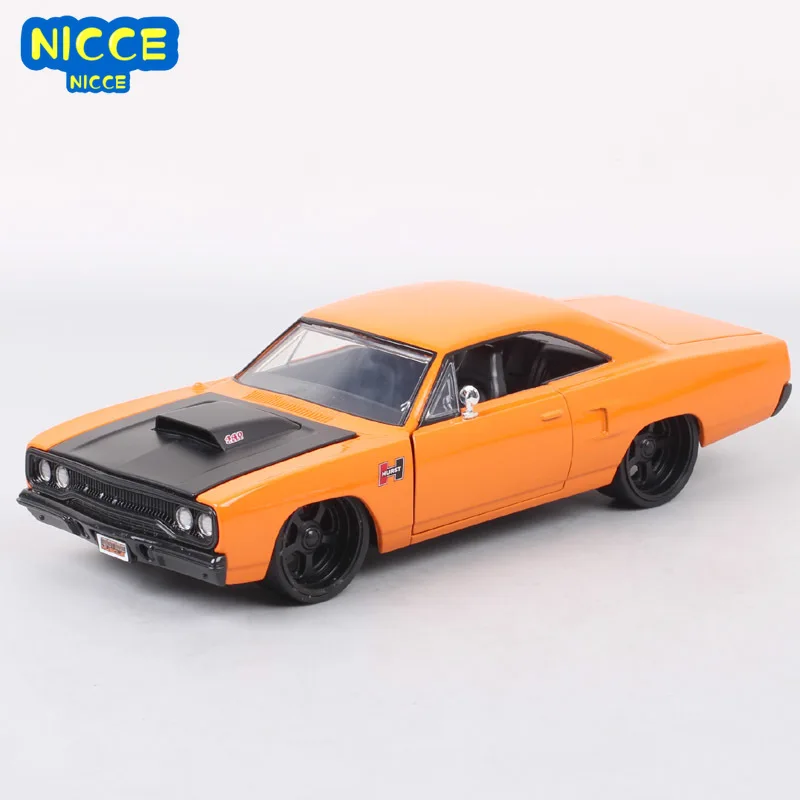 

Nicce Jada 1:24 1970 Plymouth Road Runner Classic High Simulation Metal Alloy Car Diecast Model Toy Gift Collection J19