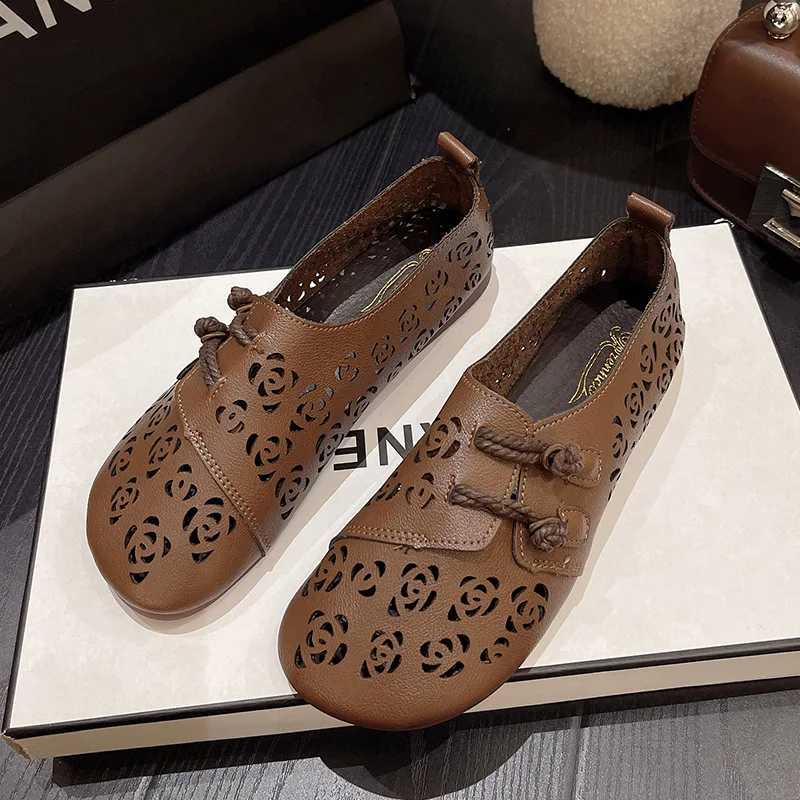 2023 New Retro Designer Cut Out Ballet Shoes Woman Flats Hollow Breathable Casual Flat Shoes Comfortable Moccasins Women Shoes
