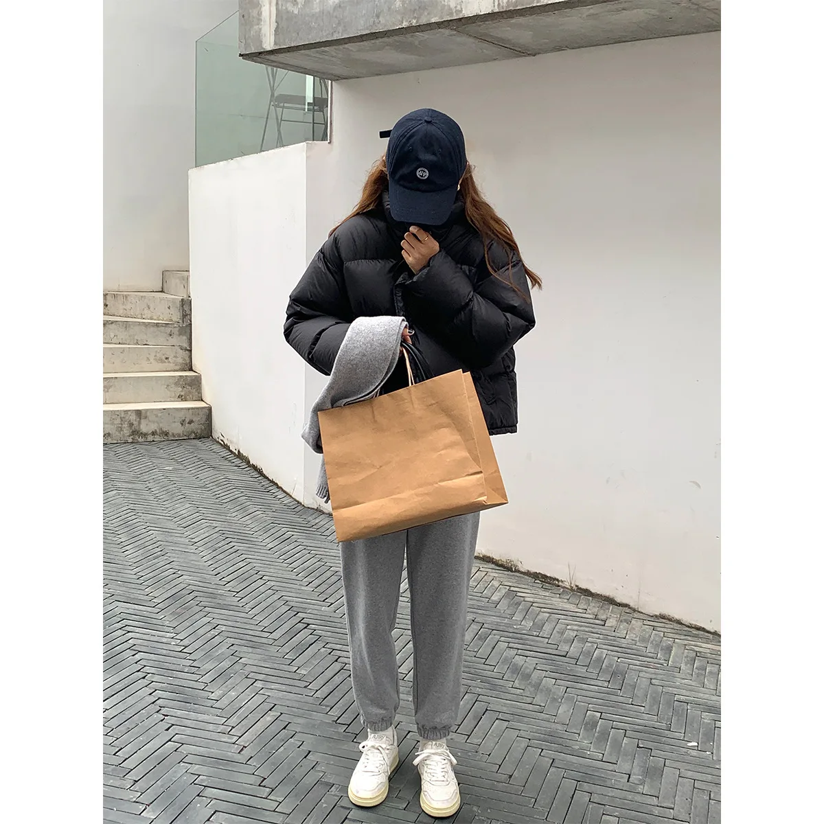 Down jacket women's loose and thick warm white duck down stand collar bread jacket