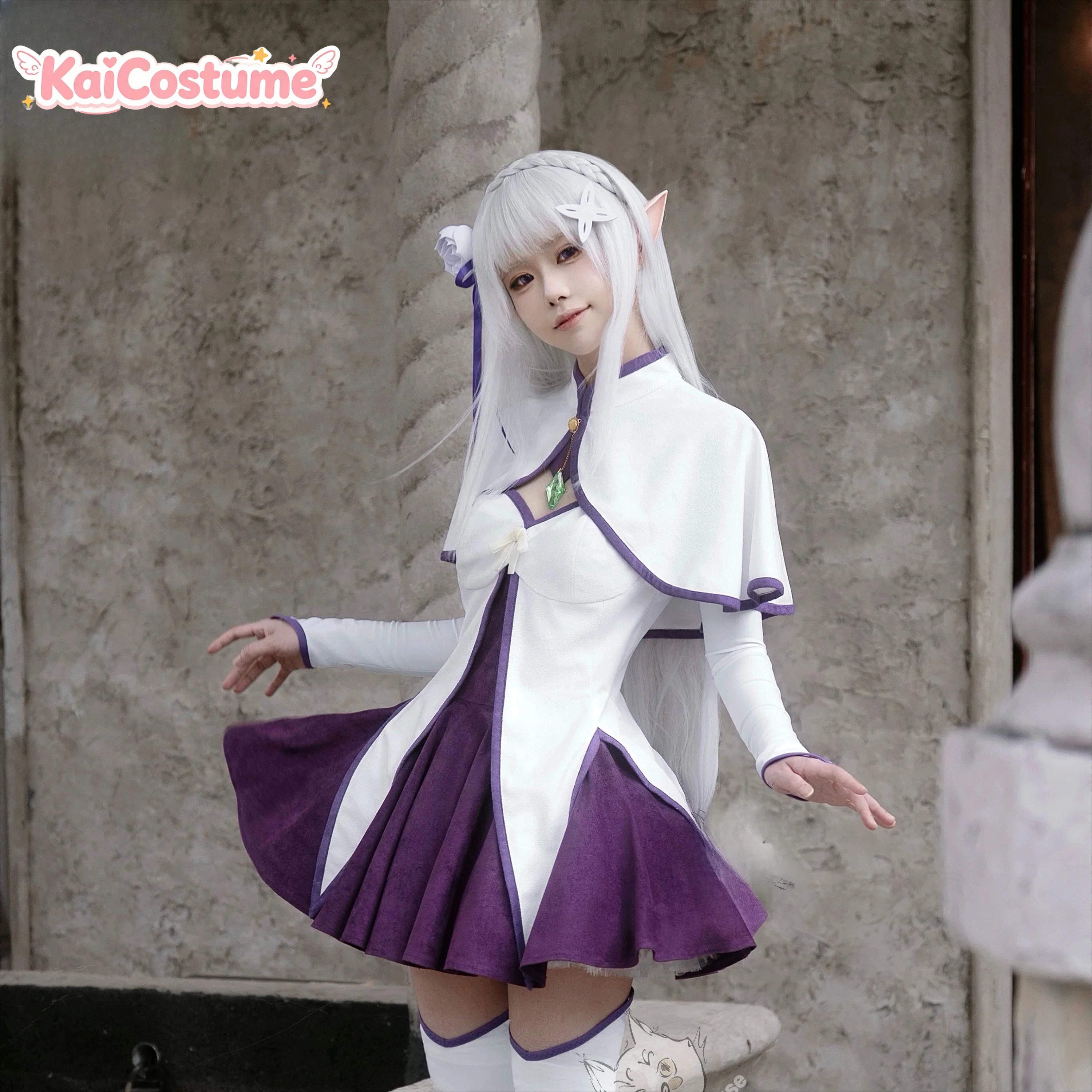 Фото Костюм для косплея Эмилии из аниме «Re:Zero. Жизнь с нуля в другом мире», зимнее длинное платье, наряд персонажа из фэнтези для Хэллоуина №3