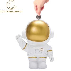 Piggy Bank Figurine Statues Bookshelf Sculpture For Home Decor Living Room Decoration Table Desk Accessories Gold Astronaut Moon