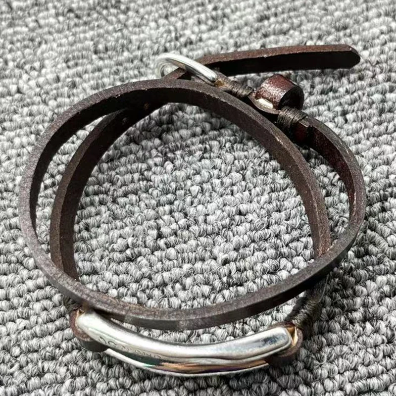 

2023 New UNOde50 Fashion Silver 925 High Quality Leather Women's Bracelet Button Bracelet Holiday Gift