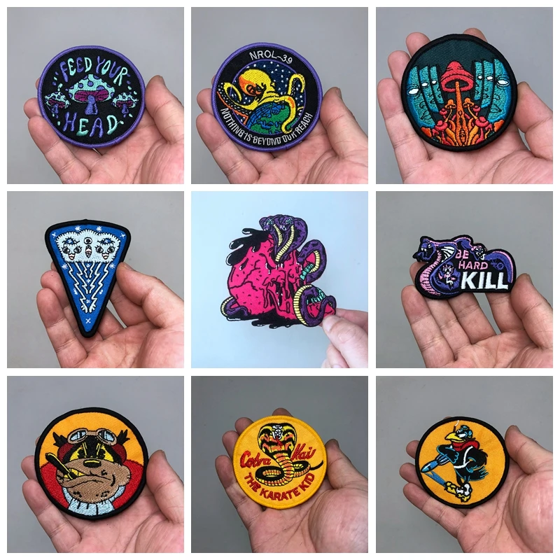 

Cartoon Anime Embroidery Patches Ironing Decals Badge Patches Craft Embroidery Decals DIY Clothes Pants Clothes Ufo Alien Patch