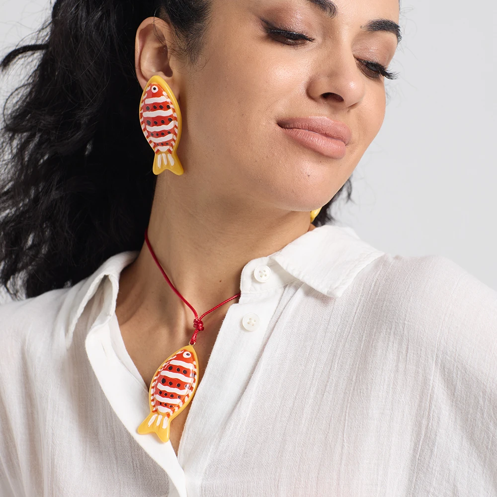 Новое милое ожерелье из веревки смолы для женщин элегантное акриловое ручной