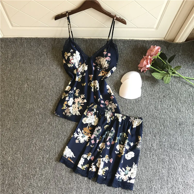 Women's Sleepwear 2 Pcs Sets Tops+Shorts Floral Printed Sexy Lace Satin Sleeveless V-neck Pyjama Sets With Pads