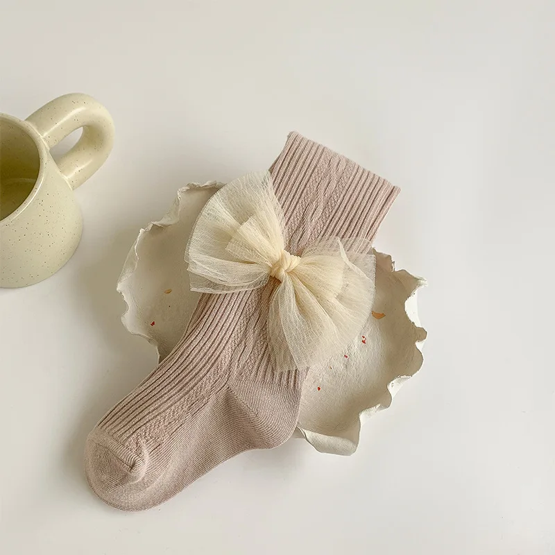 Весенние леггинсы для девочек 2022 белые сетчатые детские колготки с бантом и