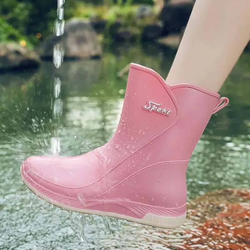 Женские резиновые сапоги теплые Нескользящие водонепроницаемые стильные до