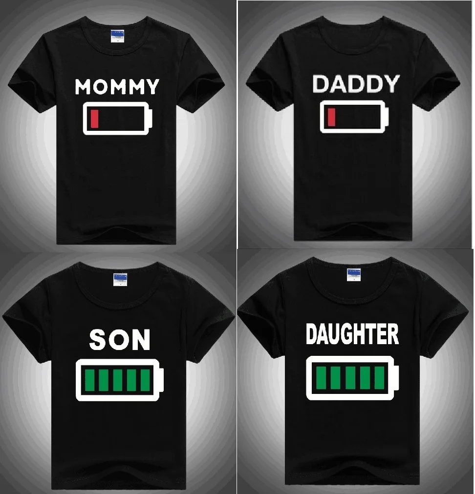 

Dress Family Matching Outfits Father Mother Daughter Son T Shirt Clothes Look Mommy Daddy and Me Tees Dresses Mom Mum Baby